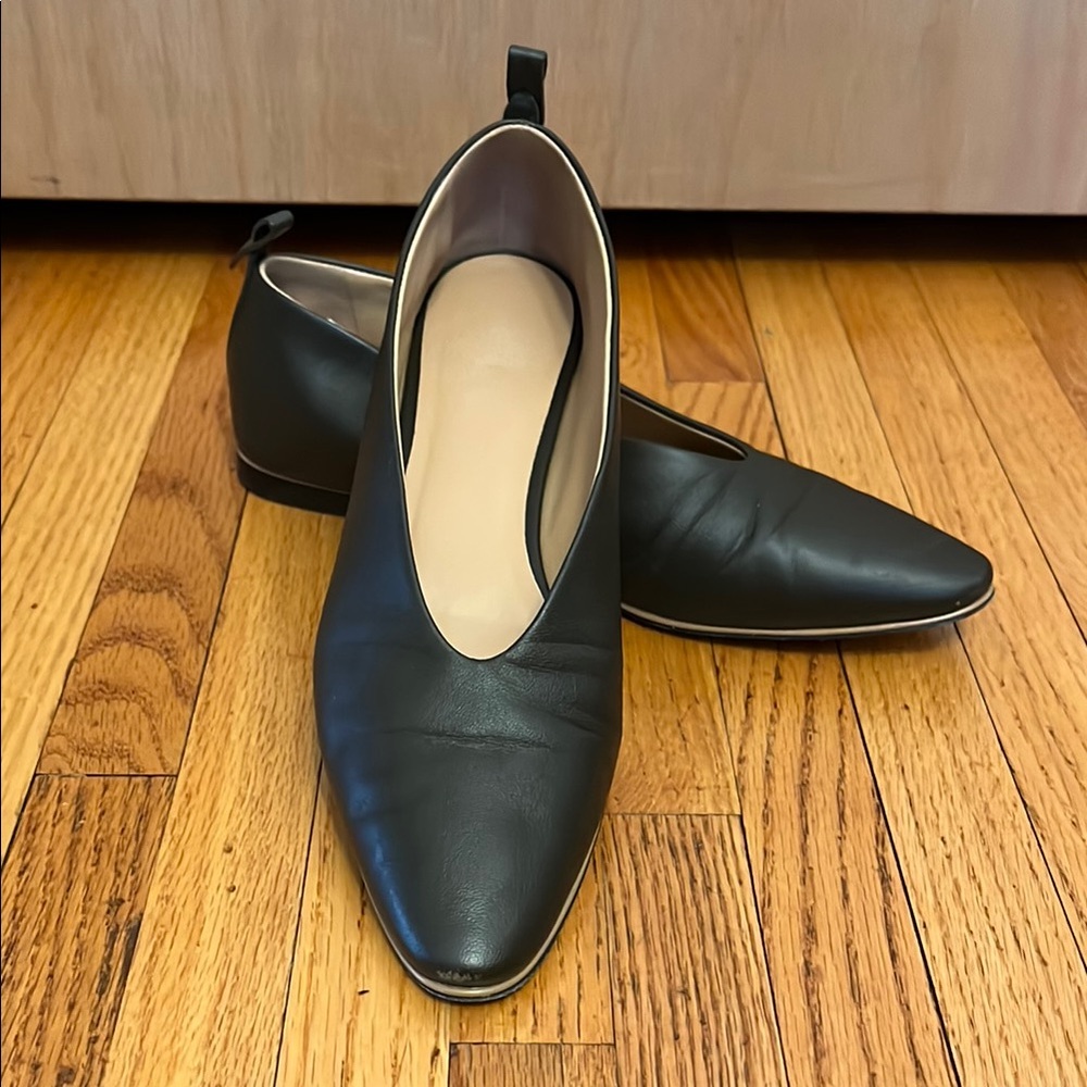 Botttega Veneta almond toe flats